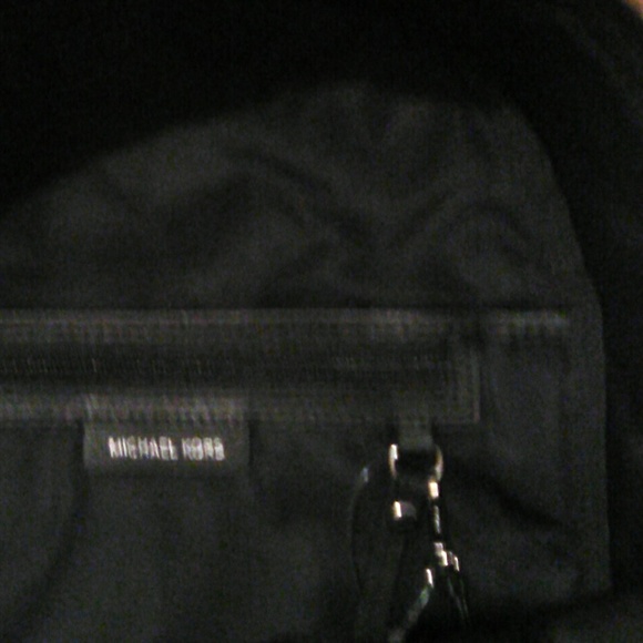 Backpack - Picture 4 of 8